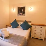 Sunnyvale House Nyaraló *