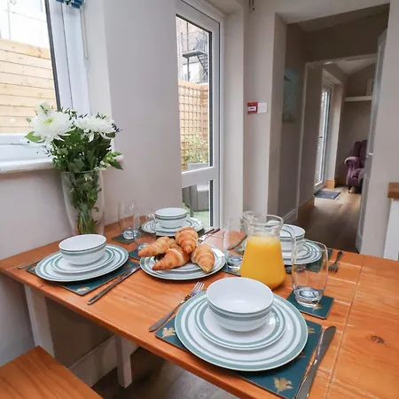 펜션 Sunnyvale House 휫비